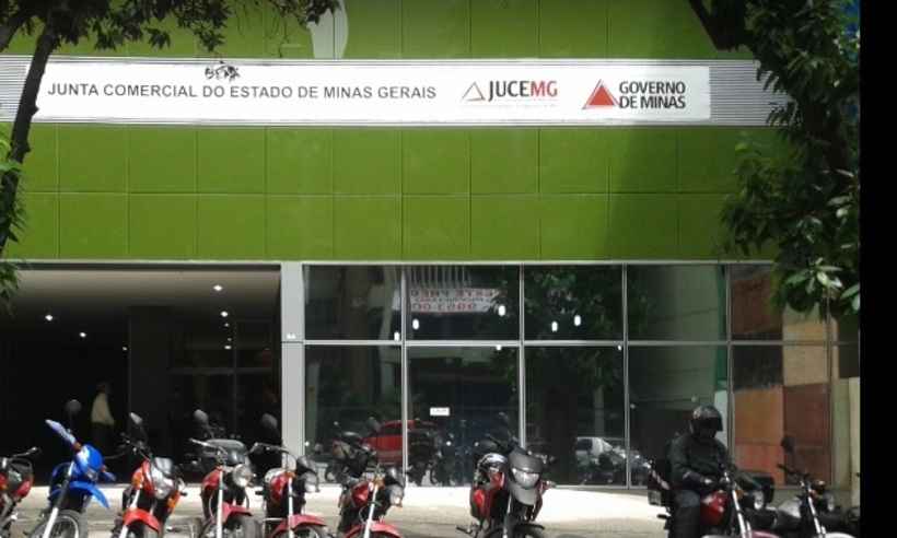 Junta Comercial de MG anuncia paralisação temporária de serviços a partir desta quinta - Google Street View/Reprodução