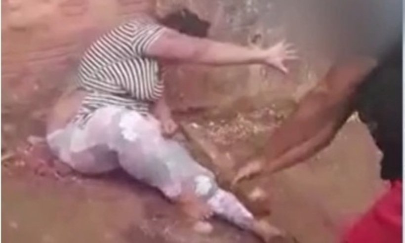 Polícia identifica oito agressores de adolescente espancada em Teófilo Otoni - Reprodução de Vídeo