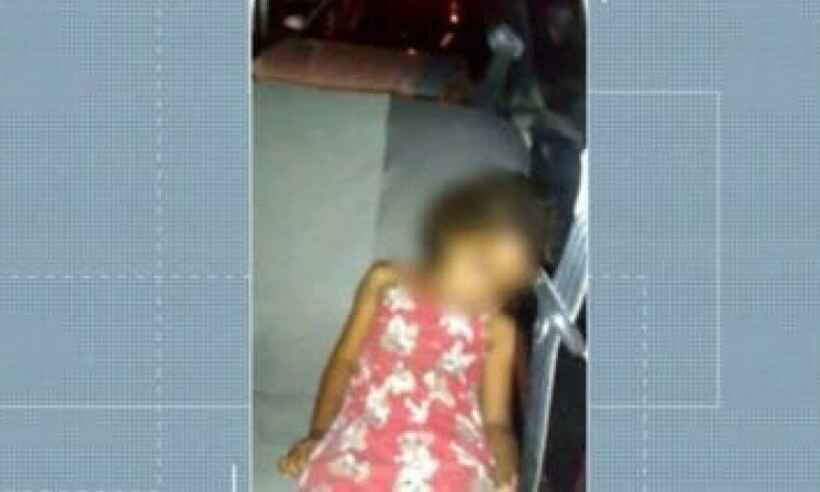 Menina de 4 anos é esquecida pela avó dentro de carro de aplicativo - Reprodução/TV Cabo Branco