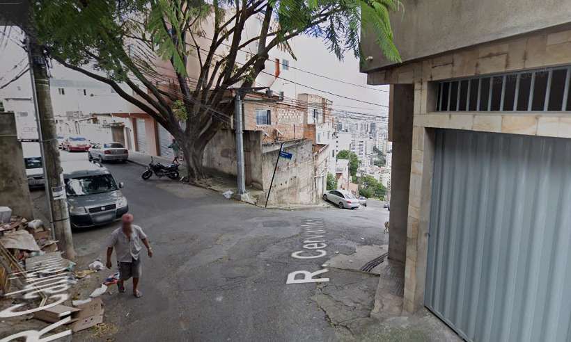 Líder de gangue do tráfico do Pau Comeu é baleado em confronto com a polícia - Reprodução/Google Street View