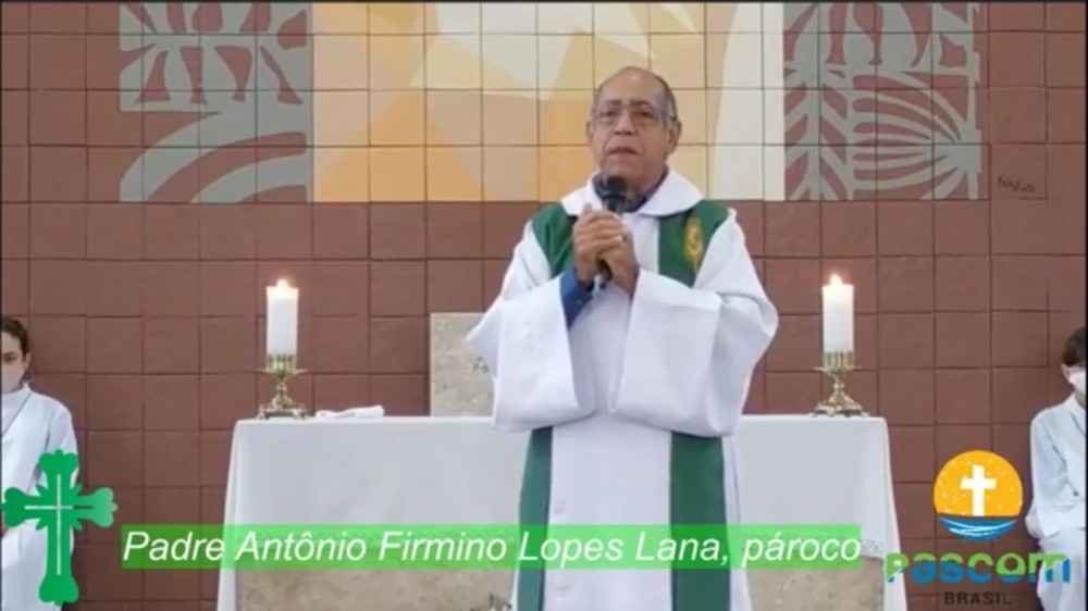 'Tomara que morram antes da vacina chegar', deseja padre a quem não está indo à missa por medo da COVID-19 - Reprodução/Facebook