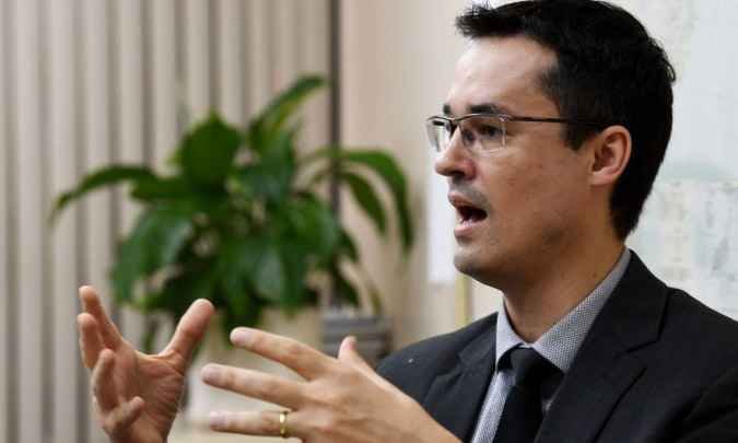'PowerPoint do Lula': Conselho do MP arquiva queixa do petista contra Deltan - Evaristo Sá/AFP