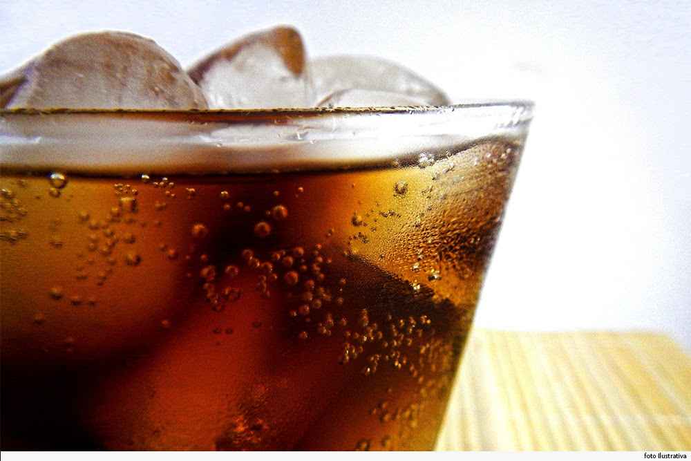 Soda cáustica no refrigerante: casal vai ser indenizado em R$ 16 mil - Divulgação/TJMG