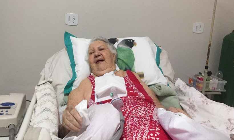 Depois de quase 500 dias internada, Dona Terezinha está em casa - Lucinete Silva / Álbum de Família