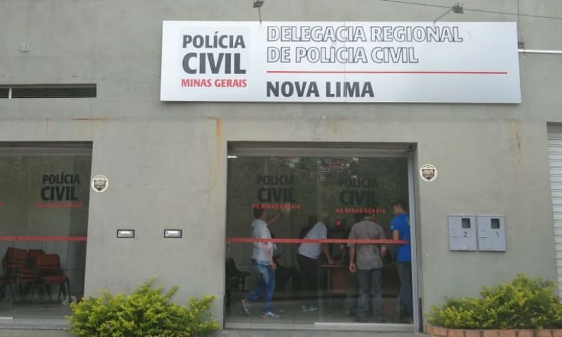 Em Nova Lima, homem é morto e tem corpo escondido em sofá após furtar capa de chuva - Divulgação/Polícia Civil de Minas Gerais
