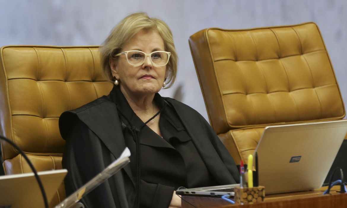 Rosa Weber suspende queixa-crime de Dilma contra Bolsonaro até o fim do mandato - Agência Brasil/Reprodução