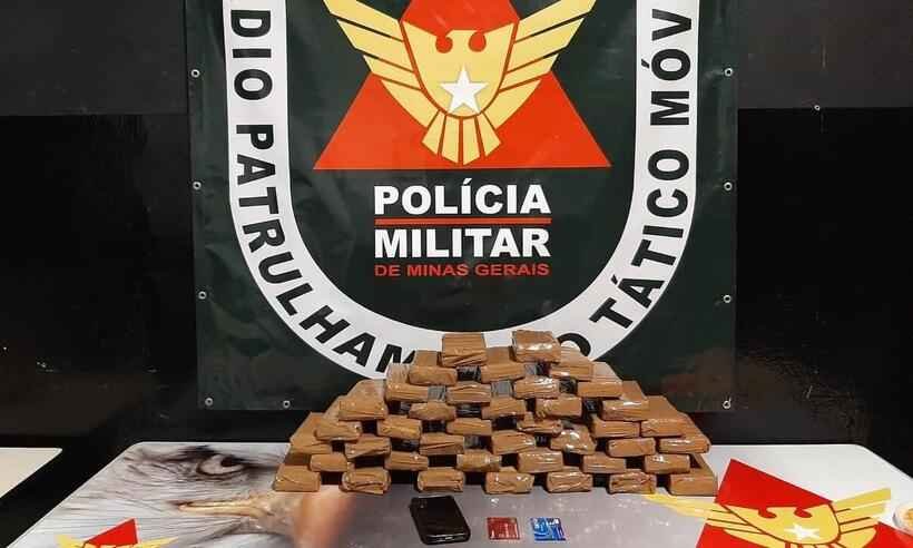 Em diferentes investidas, policiais militares apreendem 120 quilos de maconha - PMMG/Divulgação 