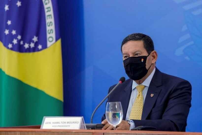 Mourão critica permissão para militares no governo receberem acima do teto - Romerio Cunha/Vice-Presidência/AFP
