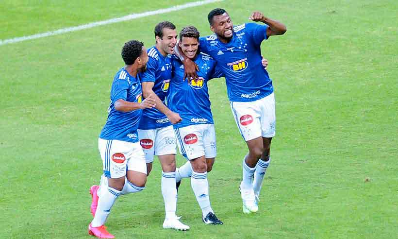 Cruzeiro em busca da reação que unifique de vez a torcida - Alexandre Guzanshe/EM/D.A Press