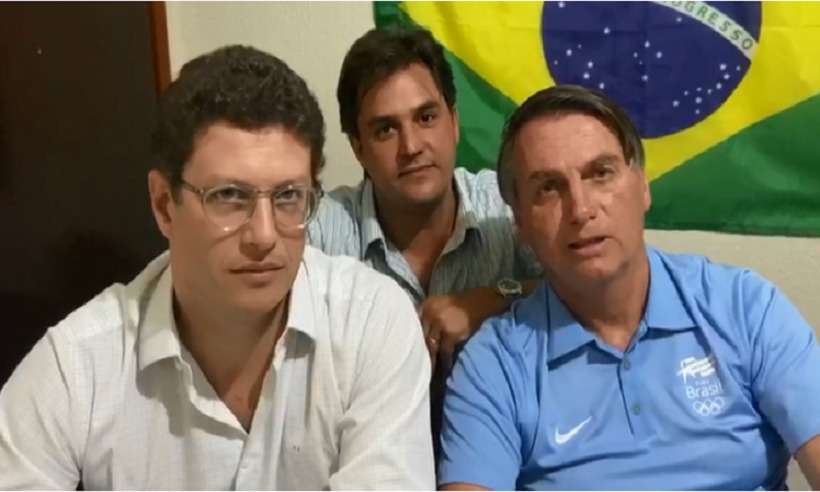 Bolsonaro: 'Brasil é o país que mais preserva o meio ambiente no mundo' - Reprodução/Facebook