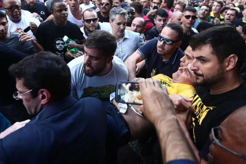 Dois anos da facada em Bolsonaro; presidente relembra o atentado - Reprodução/Twitter