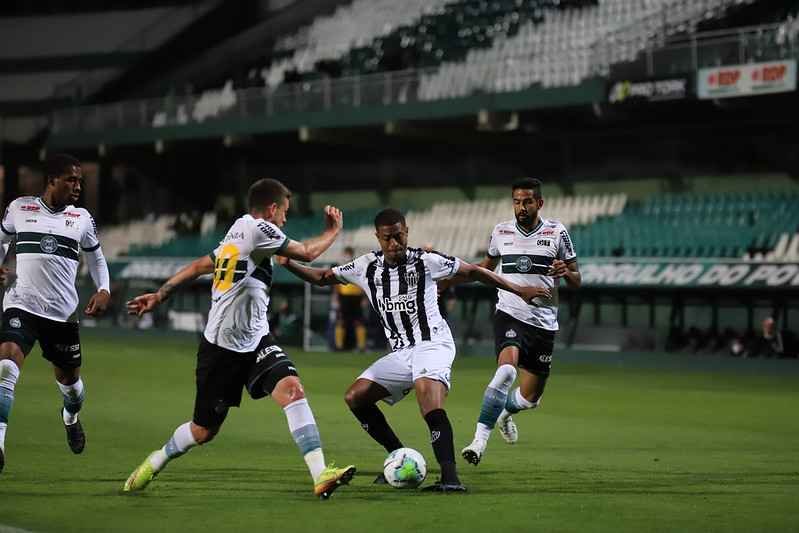 Galo não joga bem, vence e chega ao terceiro lugar com uma partida a menos - Pedro Souza / Agência Galo / Atlético