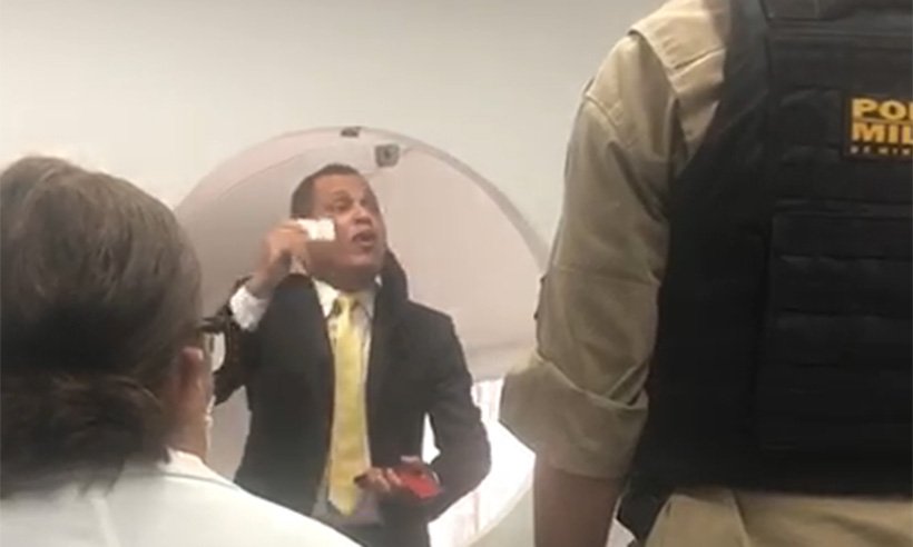 Advogado acusa policiais de racismo e abuso de autoridade em abordagem na OAB - Reprodução da internet/WhatsApp