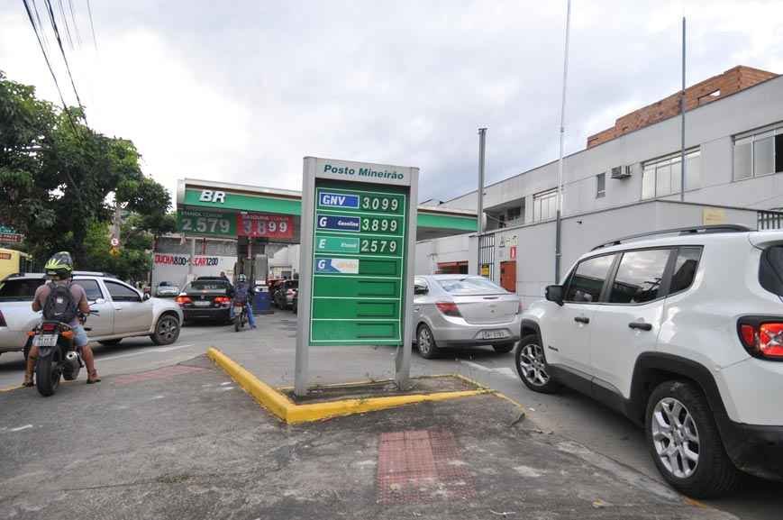 Atrás do arroz, há muitos aumentos chegando além da mesa, como os combustíveis - Alexandre Guzanshe/EM/D.A Press %u2013 17/4/20