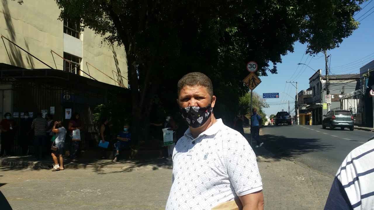 Usuários encontram agências do INSS fechadas no primeiro dia de atendimento presencial - Edesio Ferreira/E.M/D.A Press