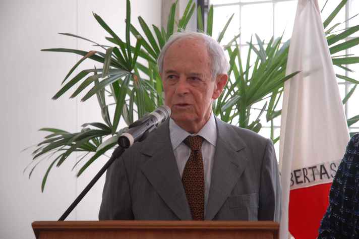 Morre banqueiro Aloysio Faria, ex-dono do Banco Real - Arquivo Hospital das Clínicas / UFMG
