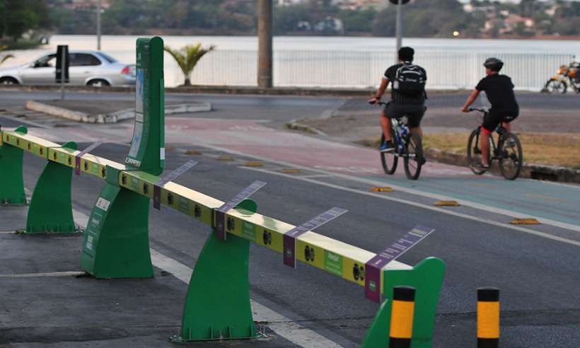 Bicicletário para aluguel de bikes na orla da Pampulha volta a operar - Tulio Santos/EM/D.A Press