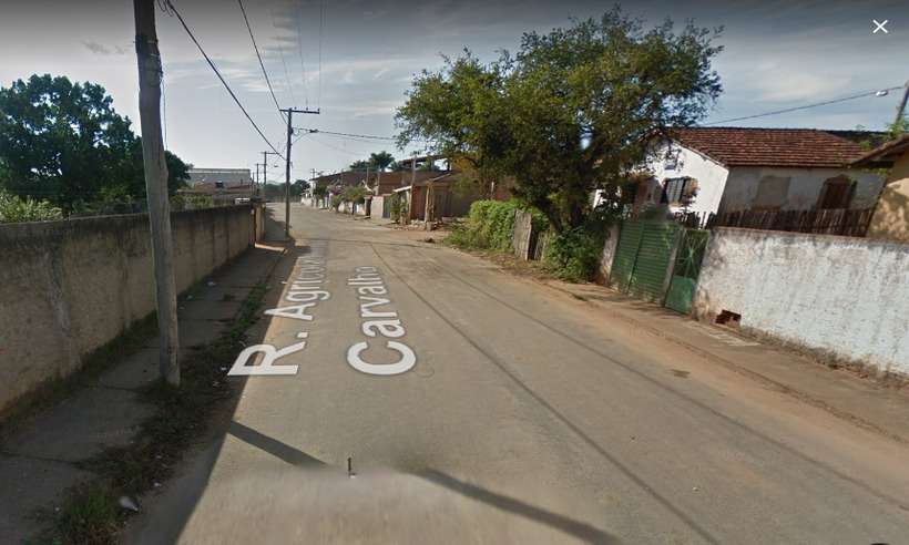 Tiroteio em festa de ciganos mata homem e fere mulher em Borda da Mata - Google Street View/Reprodução