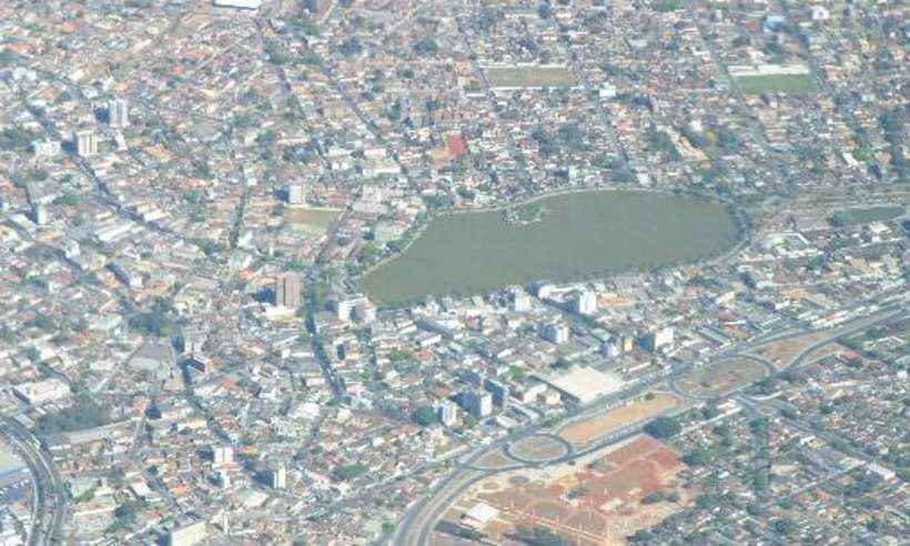 COVID-19: Três cidades de Minas se destacam positivamente; veja quais - Marcelo Sant'Anna/EM/DA.Press