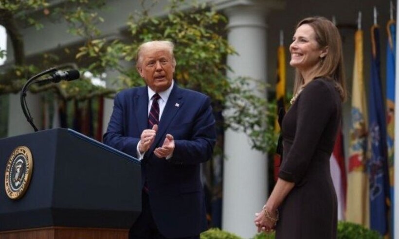 Trump indica Amy Coney Barrett para a Suprema Corte americana - AFP / Olivier DOULIERY