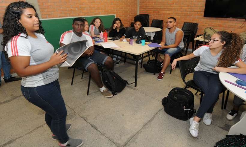 Bares abertos e escolas fechadas? Saiba o que levou a PBH a tomar essa decisão - Juarez Rodrigues/EM/D.A Press