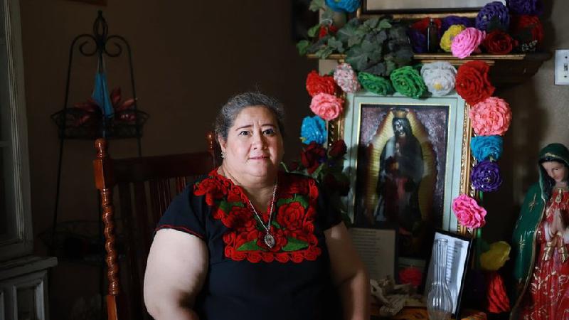 Coronavírus: as 'senhoras banqueiras' que organizam socorro financeiro a latinos durante pandemia nos EUA - Alejandra Sol Casas