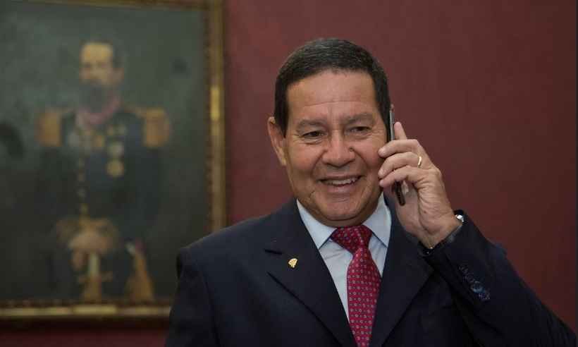 Mourão diz que 'não tem de onde tirar' recursos para o Renda Cidadã - Romério Cunha/VPR