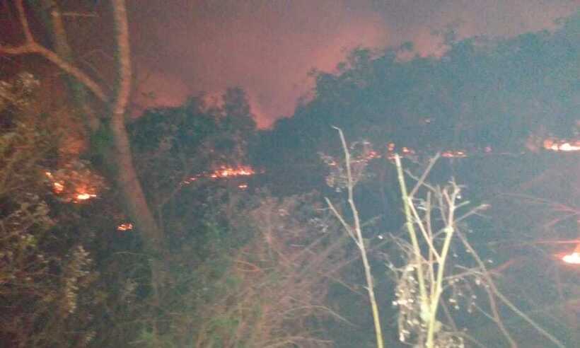 Bombeiros combatem incêndio de grande proporção em Ituiutaba - Corpo de Bombeiros/ Divulgação