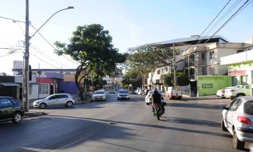 Jovem é executado com tiros na nuca e corpo jogado em ribanceira em Sabará - Juarez Rodrigues/EM/D.A. Press