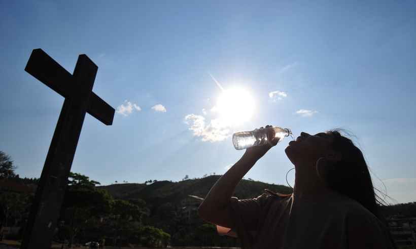 Supera até BH: cidade do Triângulo registra maior temperatura de Minas nesta sexta - Leandro Couri/EM/D.A Press