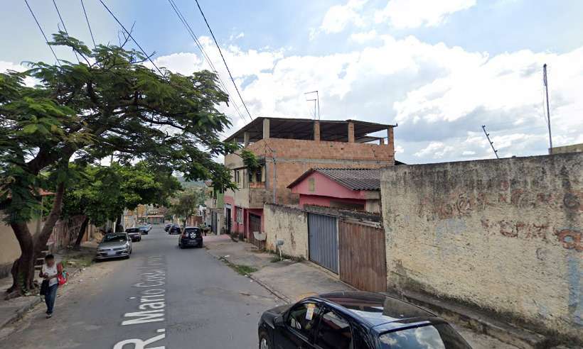 Mulher morre carbonizada dentro de casa em Ribeirão das Neves - Reprodução/Google Street View