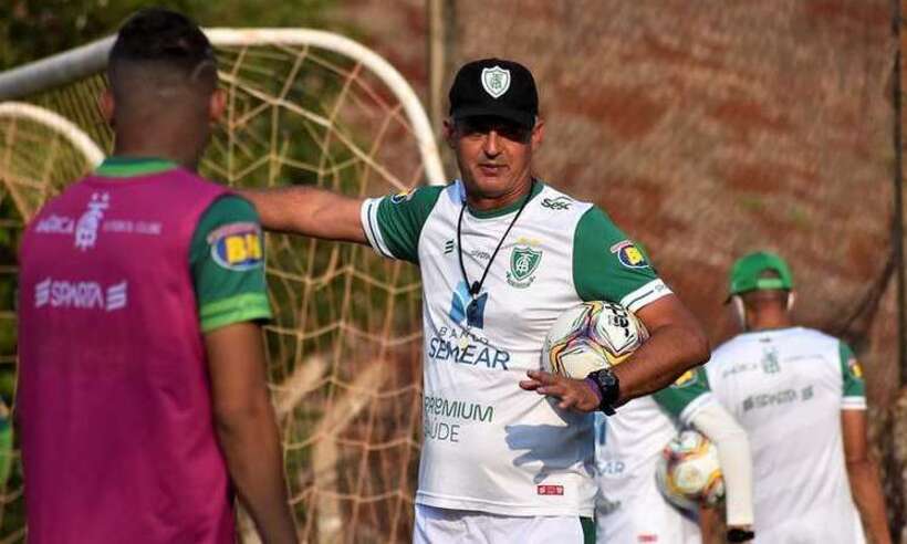América mede forças com Botafogo-SP em duelo de opostos pela Série B -  (Foto: Estevão Germano/América)