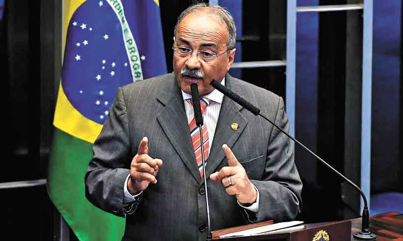Carregar dinheiro na cueca não é crime. Resta saber qual a sua origem - MARCO OLIVEIRA/AFP - 15/10/20