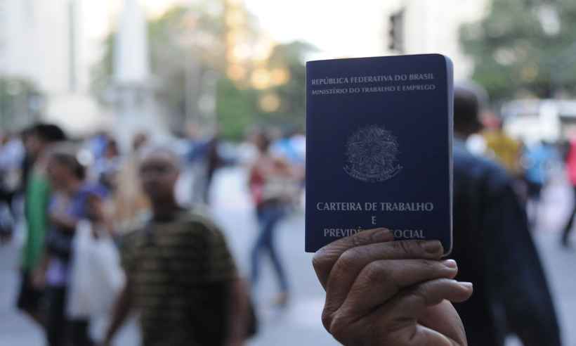 Contratação de trabalhadores temporários para o Natal será a menor em 5 anos, diz CNC - Gladyston Rodrigues/EM/D.A Press