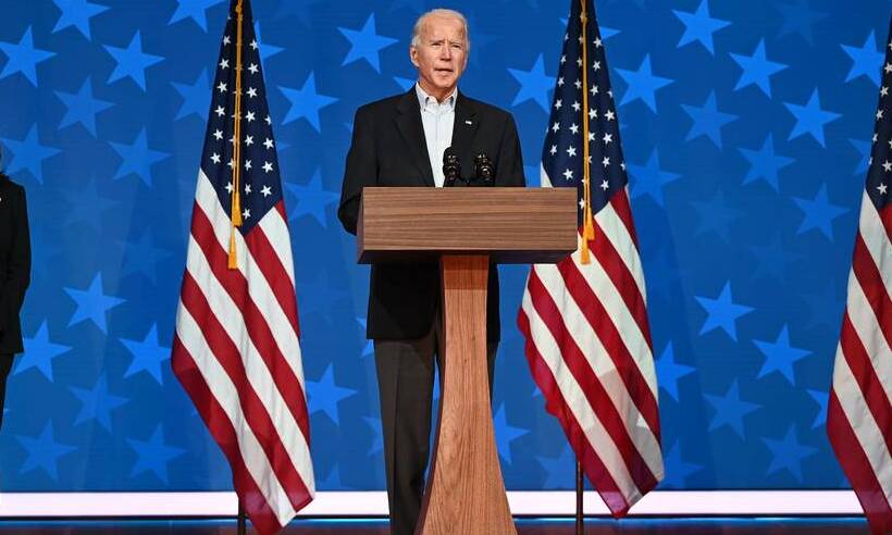 Eleições nos EUA: em rápido discurso, Biden diz que 'cada voto tem de ser contado' - Jim Watson/AFP