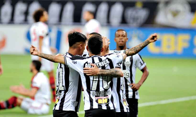 Atlético: Mais vivo do que nunca - Fotos: Alexandre Guzanshe/EM/D.A Press

