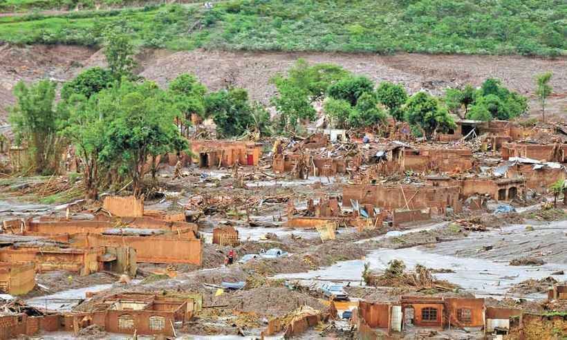 Justiça inglesa frustra expectativas de atingidos da tragédia de Mariana - Alexandre Guzanshe/EM/D.A.Press