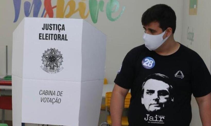 Bruno Engler vota e afirma: 'A apuração das urnas vai surpreender' -  Luidgi Carvalho/divulgação