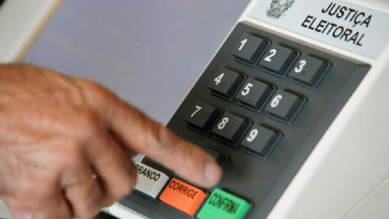 Partidos do 'Centrão' ganham mais prefeituras; MDB perde mas segue líder - TSE