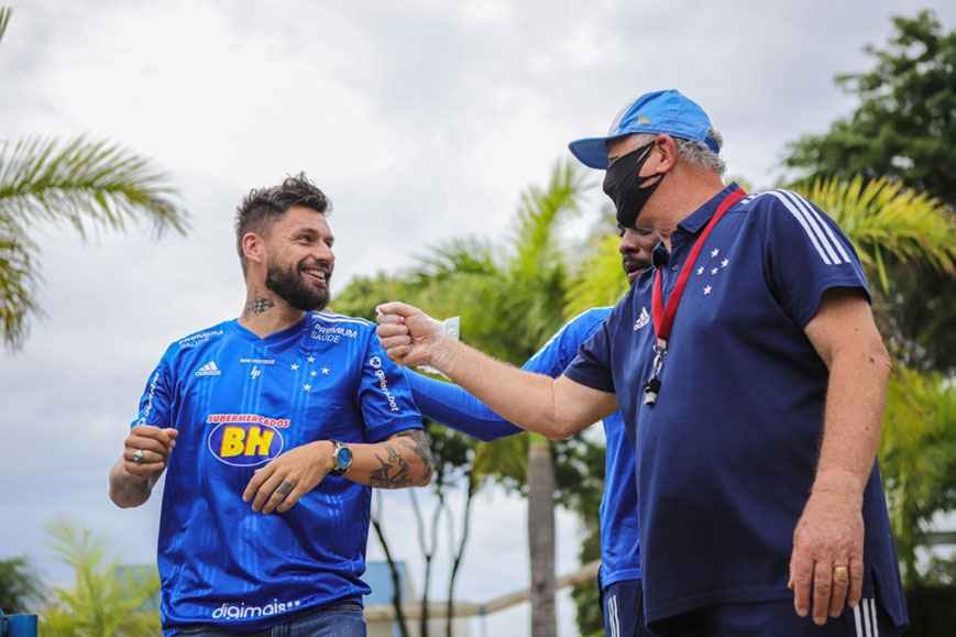 Um viva àqueles que nos ensinaram a amar o Cruzeiro - Igor Sales/Cruzeiro