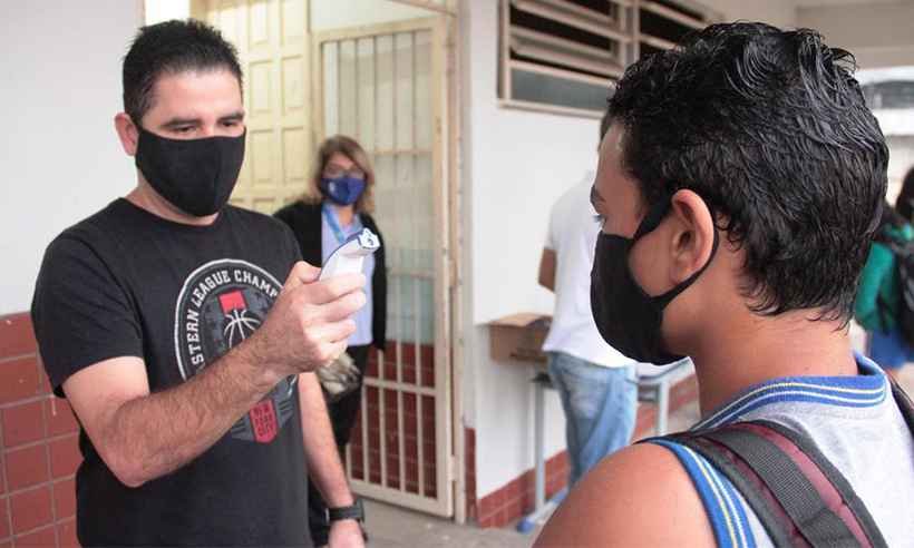 Em caráter 'experimental', Coronel Fabriciano retoma aulas presenciais nesta  segunda (23) - PMCF/Divulgação