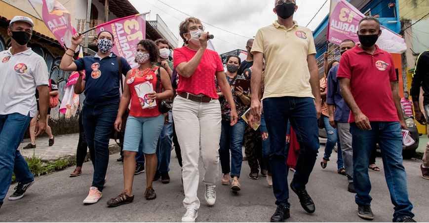 Diferença entre candidatos do PT e do DEM em Contagem é de 9 pontos - GLADYSTON RODRIGUES/EM/D.A. PRESS