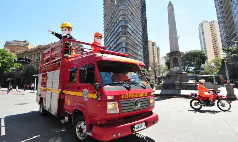 Concurso público para Bombeiro Militar de Minas Gerais tem salário acima de R$ 6 mil -  Gladyston Rodrigues/EM/D.A - 31/-8/2020