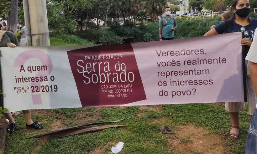 Pedro Leopoldo: protesto força vereadores a retirar projeto da pauta - Foto: divulgação/Frente Socioambiental