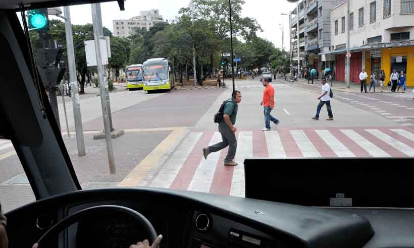 Você é da turma do pega bem? De respeitar a faixa de pedestres? - Paulo Filgueiras/EM/D.A Press