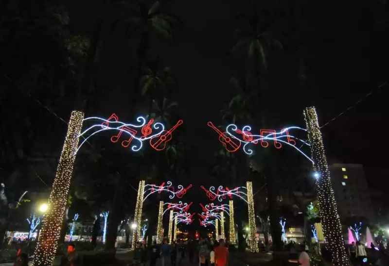 Tradicional iluminação de Natal começa na quarta-feira em BH - Alexandre Guzanshe/EM/D.A Press - 6/12/18
