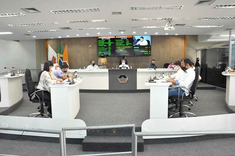 Vereadores de Divinópolis revogam empréstimo de R$ 25 milhões da prefeitura - Douglas Assis/Dircom