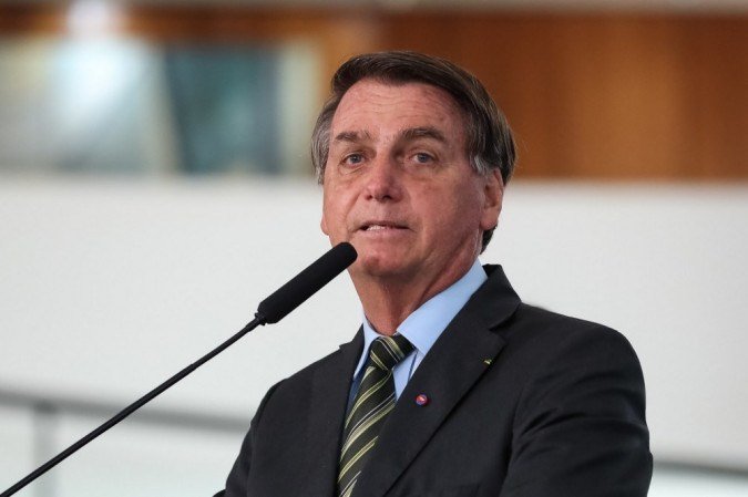 Bolsonaro justifica alta na conta de luz com nível de represas e apagões - Marcos Corrêa/PR
