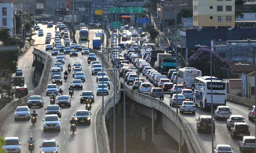 Sai tabela do IPVA 2021 em MG; veja datas e como pagar - Túlio Santos/EM/D.A Press