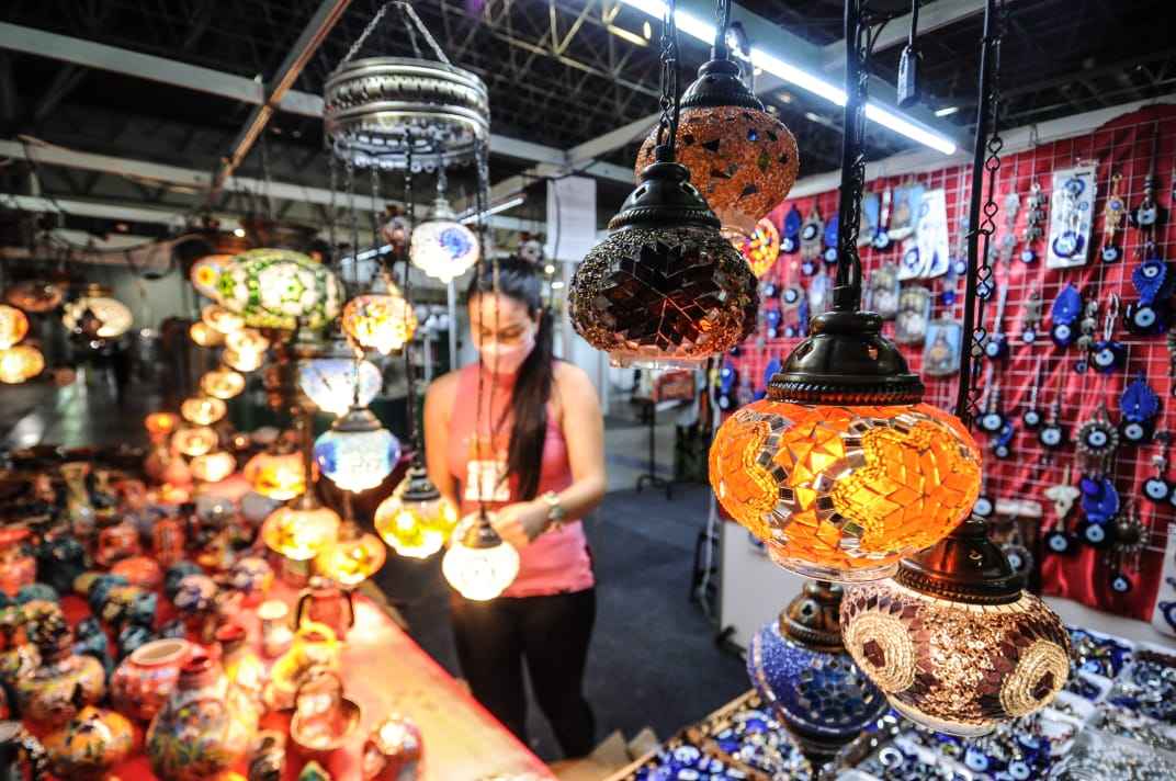 Feira de Artesanato, em BH, recebe visitantes com protocolos de segurança - Leandro Couri/EM/D.A.Press